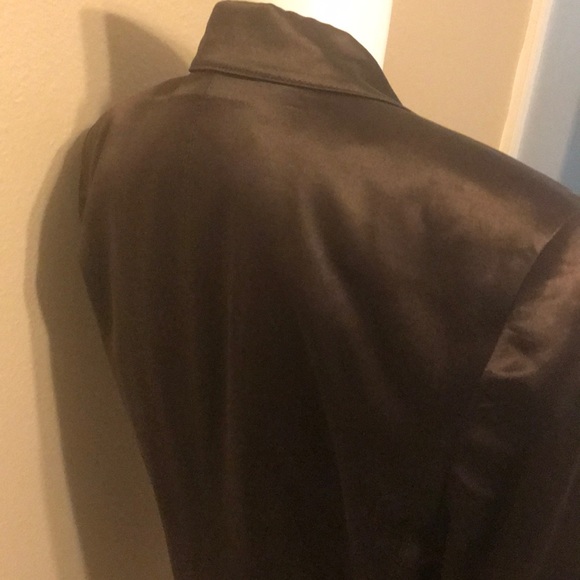 Escada satin skirt suit - Picture 6 of 8